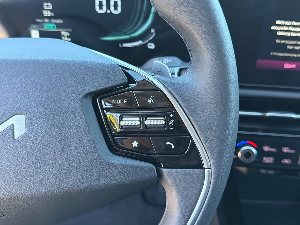 New 2026 Kia Niro EX w/ EX Premium Package FWD image 18