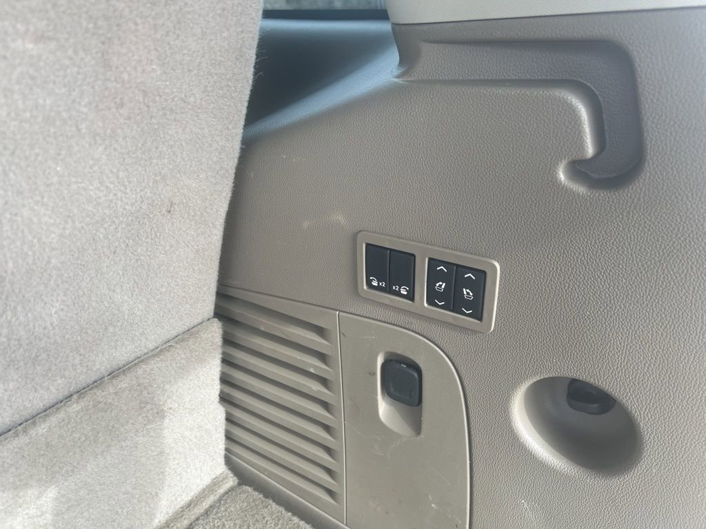 Used 2020 GMC Yukon SLT w/ Open Road Package image 15