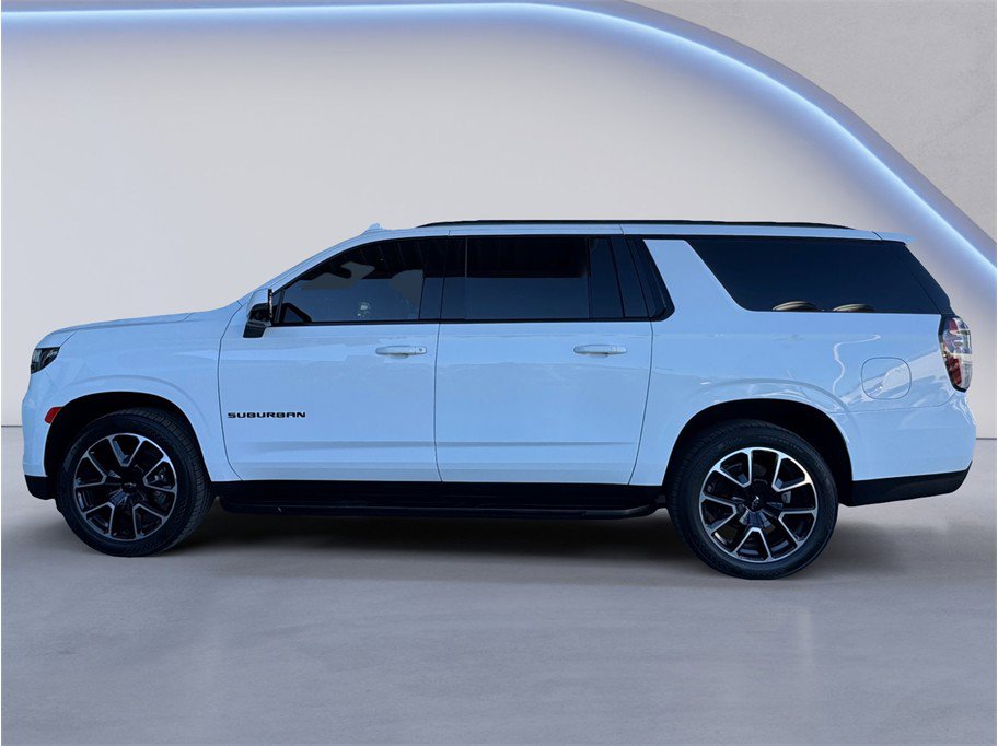 Used 2021 Chevrolet Suburban RST w/ Luxury Package image 3