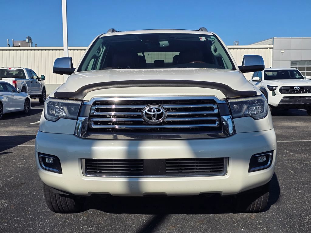 Used 2018 Toyota Sequoia Platinum AWD/4WD image 2