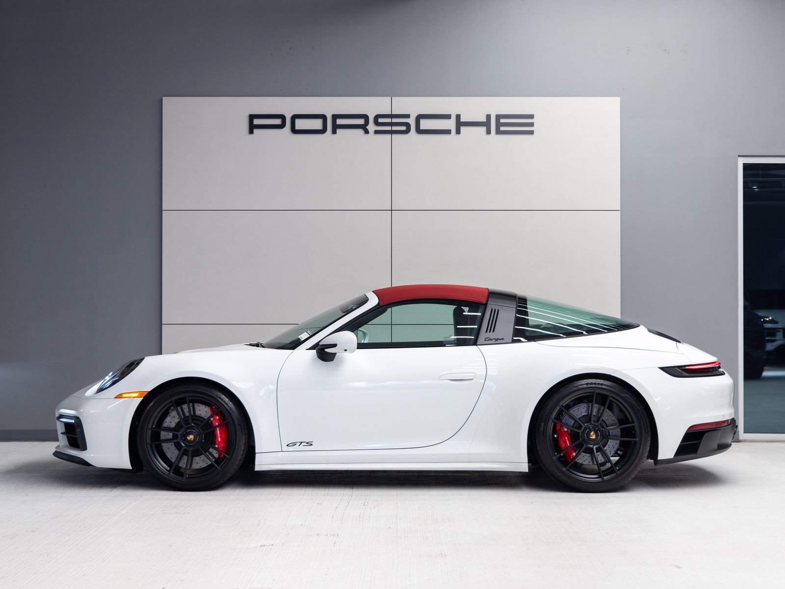 Certified 2024 Porsche 911 Targa 4 GTS w/ Premium Package image 2
