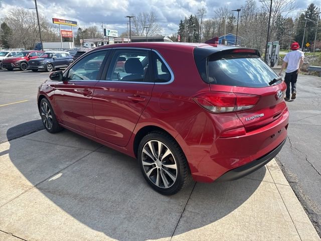 Used 2018 Hyundai Elantra GT FWD image 14