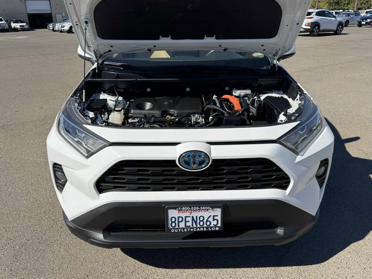 Used 2020 Toyota RAV4 XLE w/ Convenience Package AWD/4WD image 43