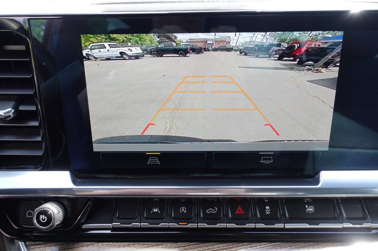 Used 2023 Chevrolet Silverado 1500 LT AWD/4WD image 42