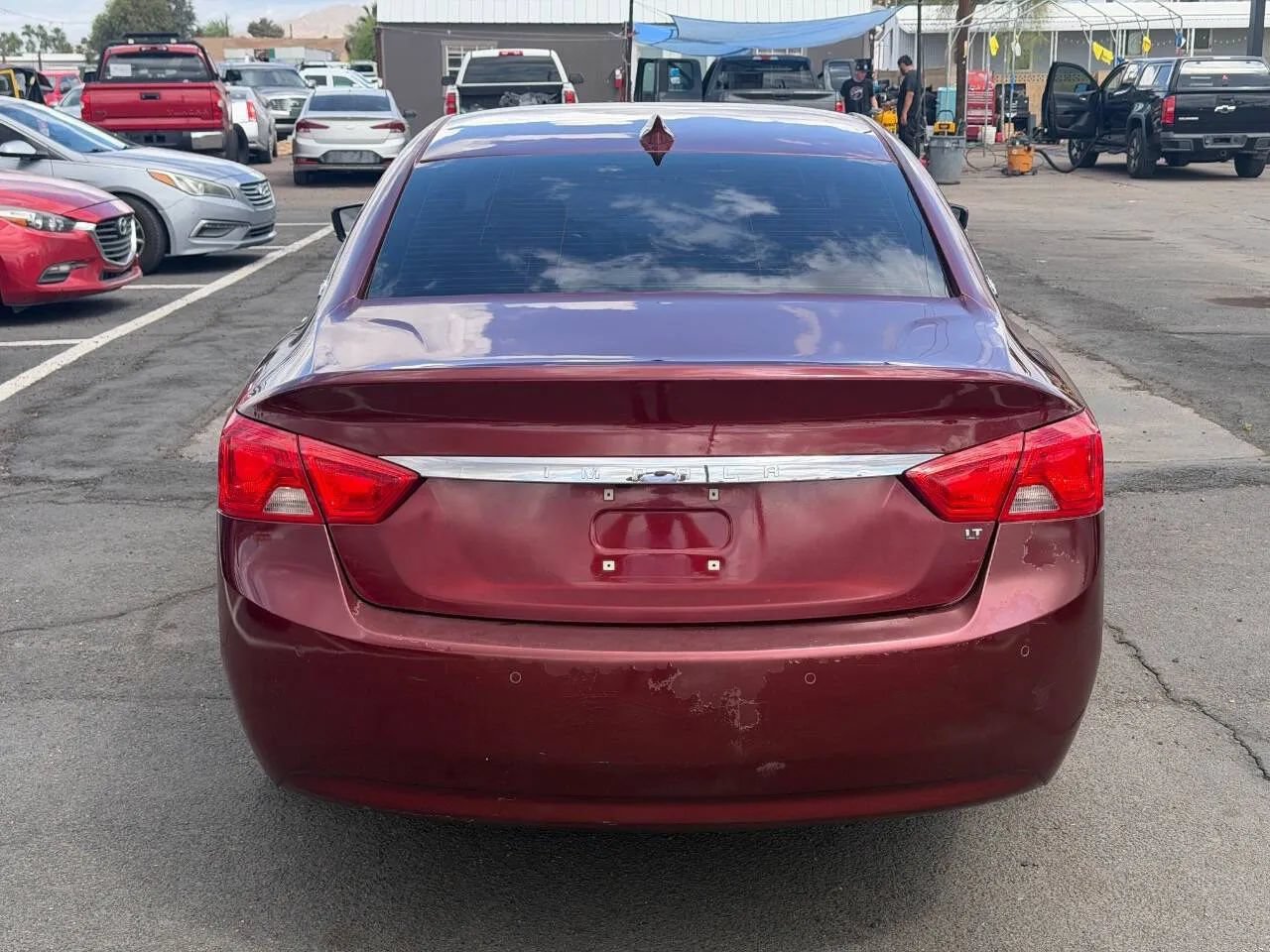 Used 2017 Chevrolet Impala LT w/ Convenience Package FWD image 9
