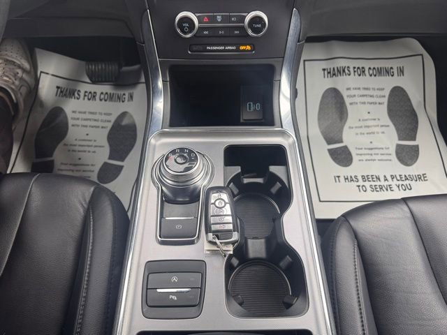 Used 2022 Ford Edge Titanium w/ Class II Trailer Tow Package image 17