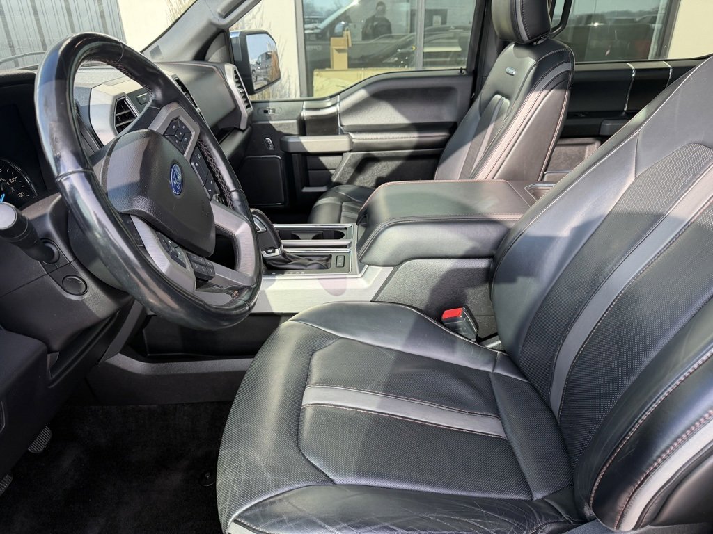 Used 2018 Ford F150 Platinum w/ Equipment Group 701A Luxury image 5