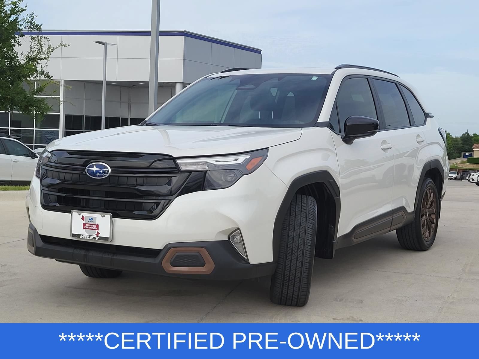 Certified 2025 Subaru Forester Sport w/ Popular Package #1 AWD/4WD image 2