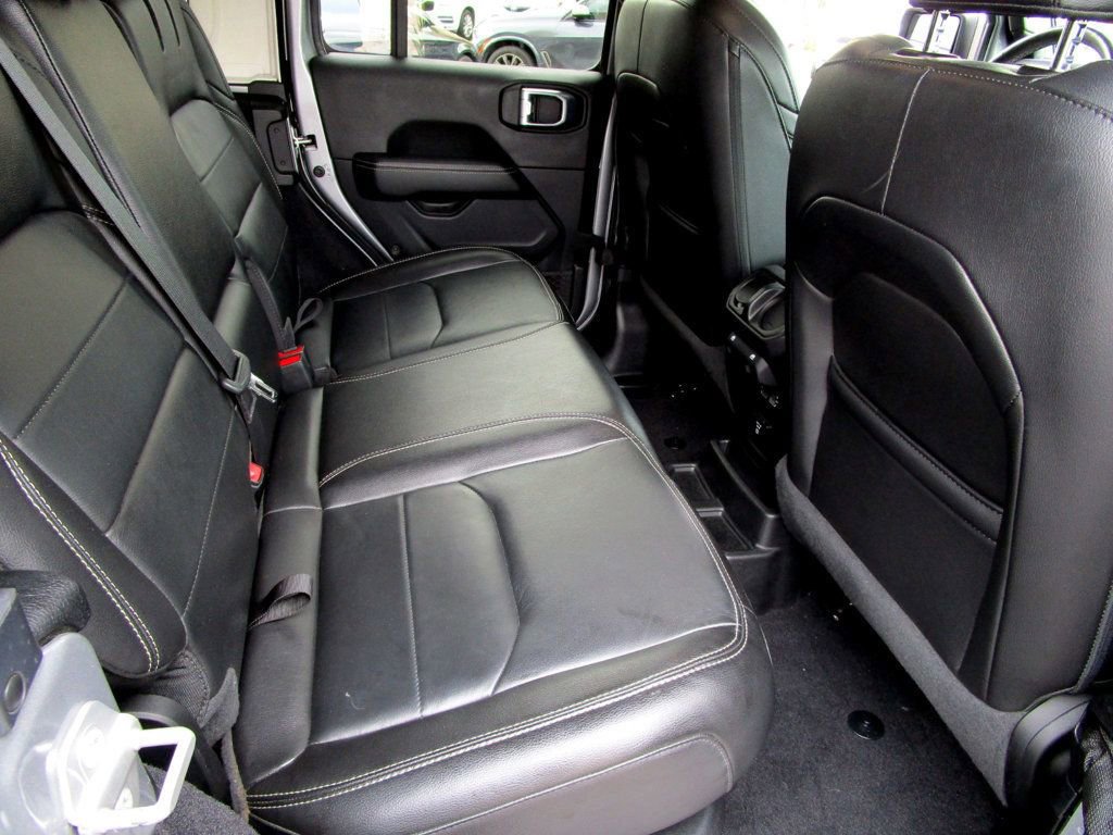 Used 2021 Jeep Wrangler Unlimited Sahara w/ Cold Weather Group image 17