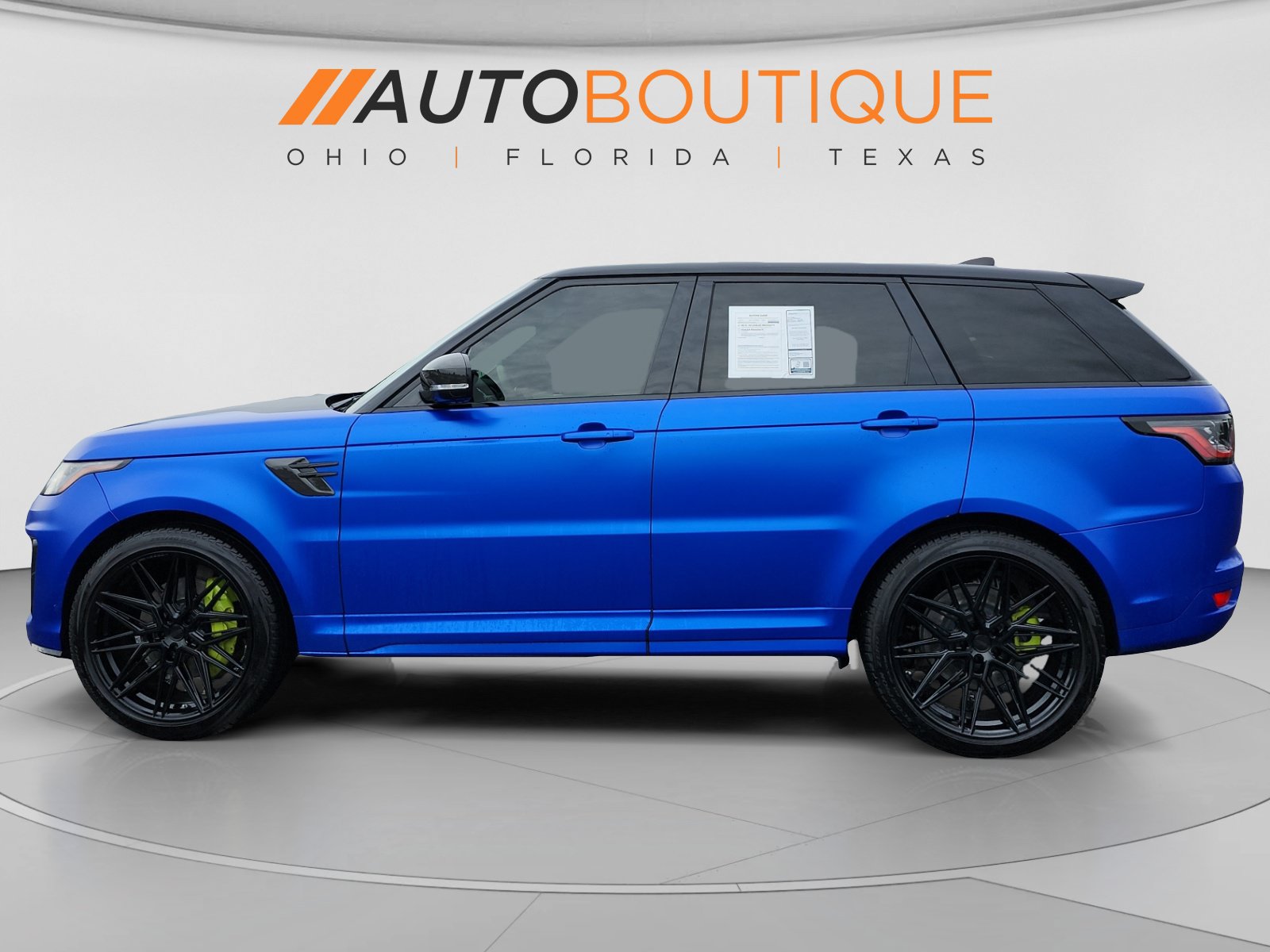 Used 2022 Land Rover Range Rover Sport SVR AWD/4WD image 2