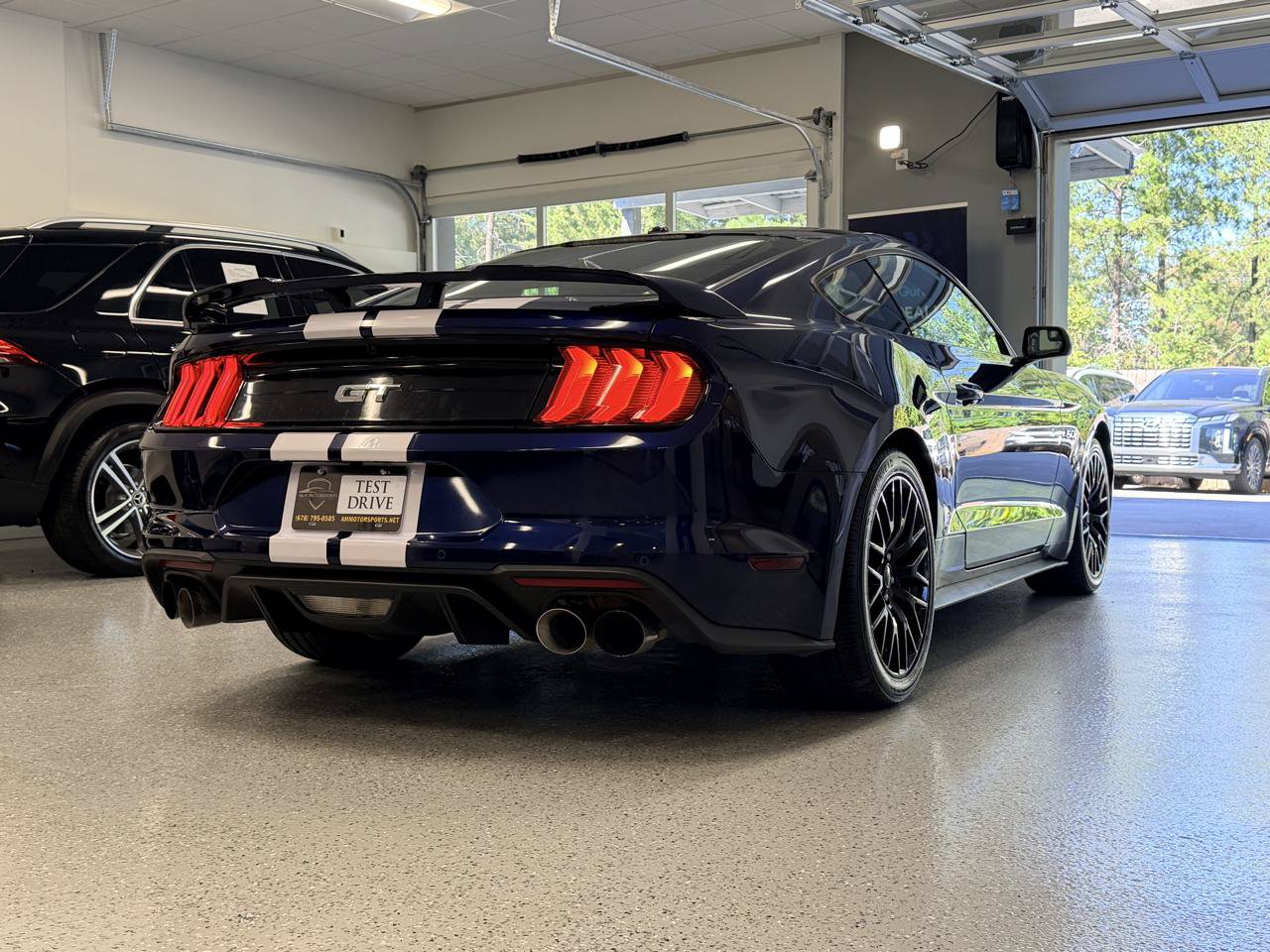 Used 2018 Ford Mustang GT w/ GT Performance Package RWD image 7