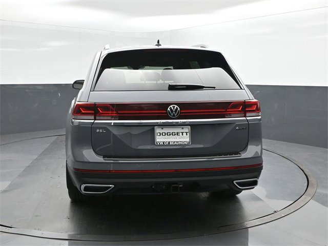 New 2026 Volkswagen Atlas SEL image 8