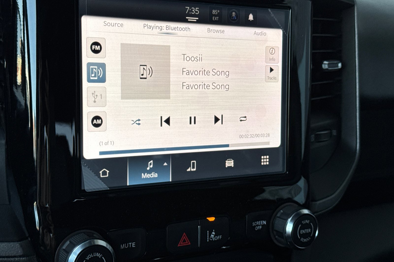 New 2026 RAM 1500 Tradesman image 16