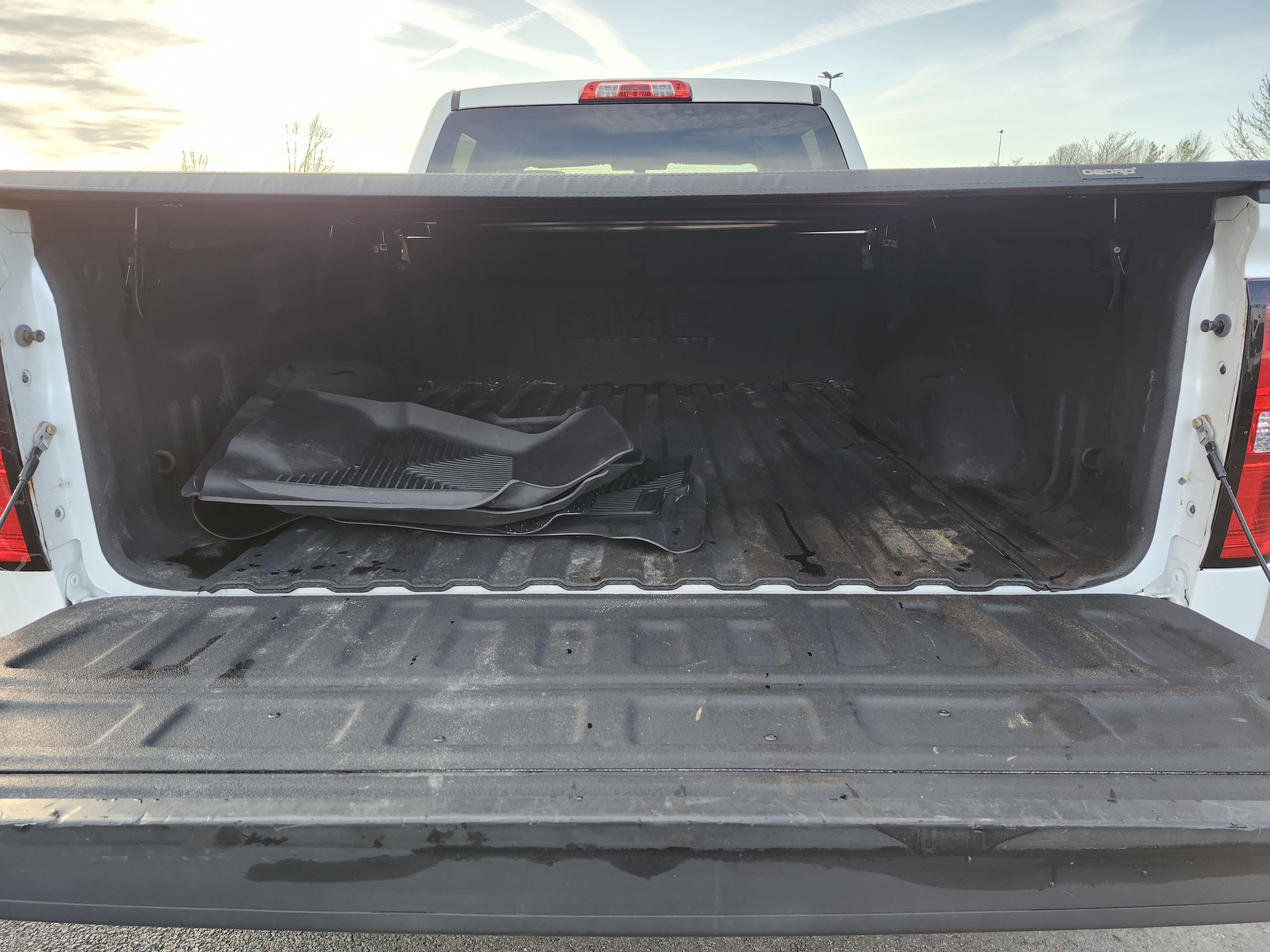 Used 2016 GMC Sierra 1500 SLE image 22