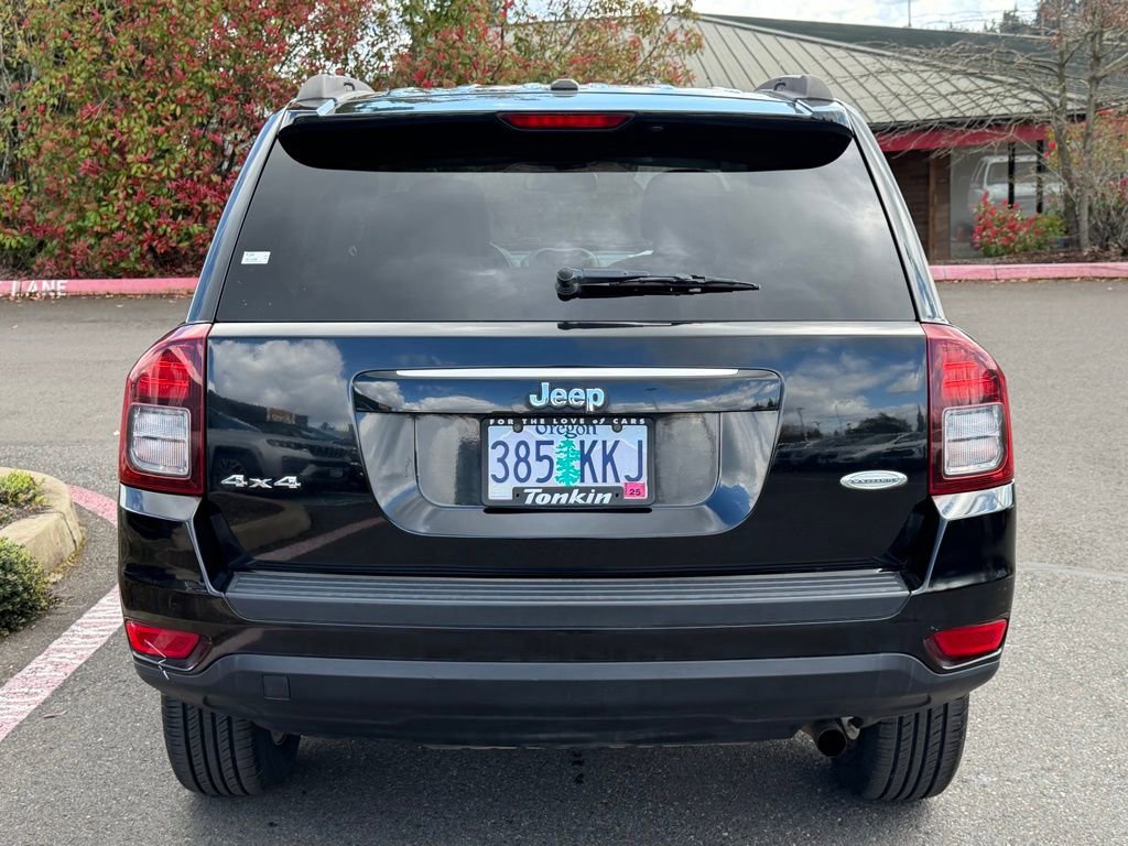 Used 2016 Jeep Compass Latitude image 6