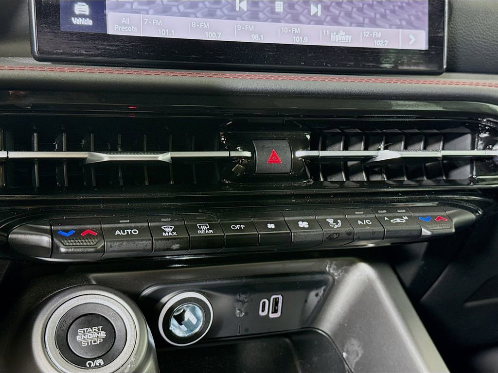 Used 2024 Dodge Hornet GT image 8