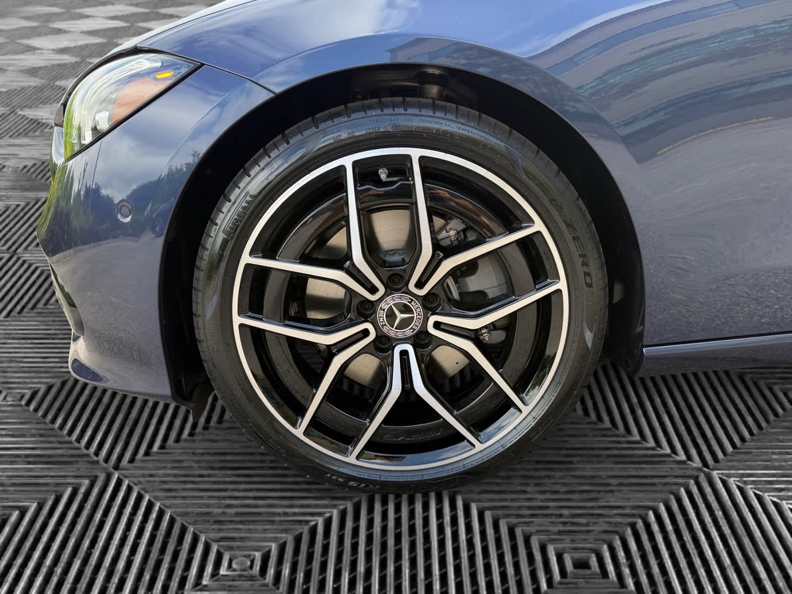 Used 2026 Mercedes-Benz C 300 4MATIC Sedan image 9