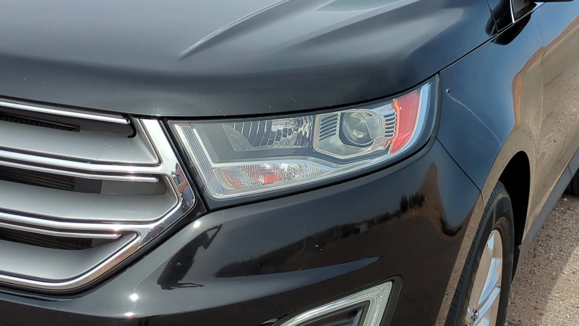Used 2018 Ford Edge SEL w/ Equipment Group 201A FWD image 9