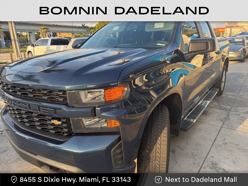 Used 2020 Chevrolet Silverado 1500 Custom w/ Custom Value Package image 1