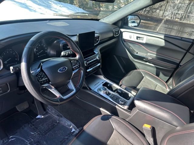 Used 2023 Ford Explorer ST-Line w/ Class IV Trailer Tow Package image 23