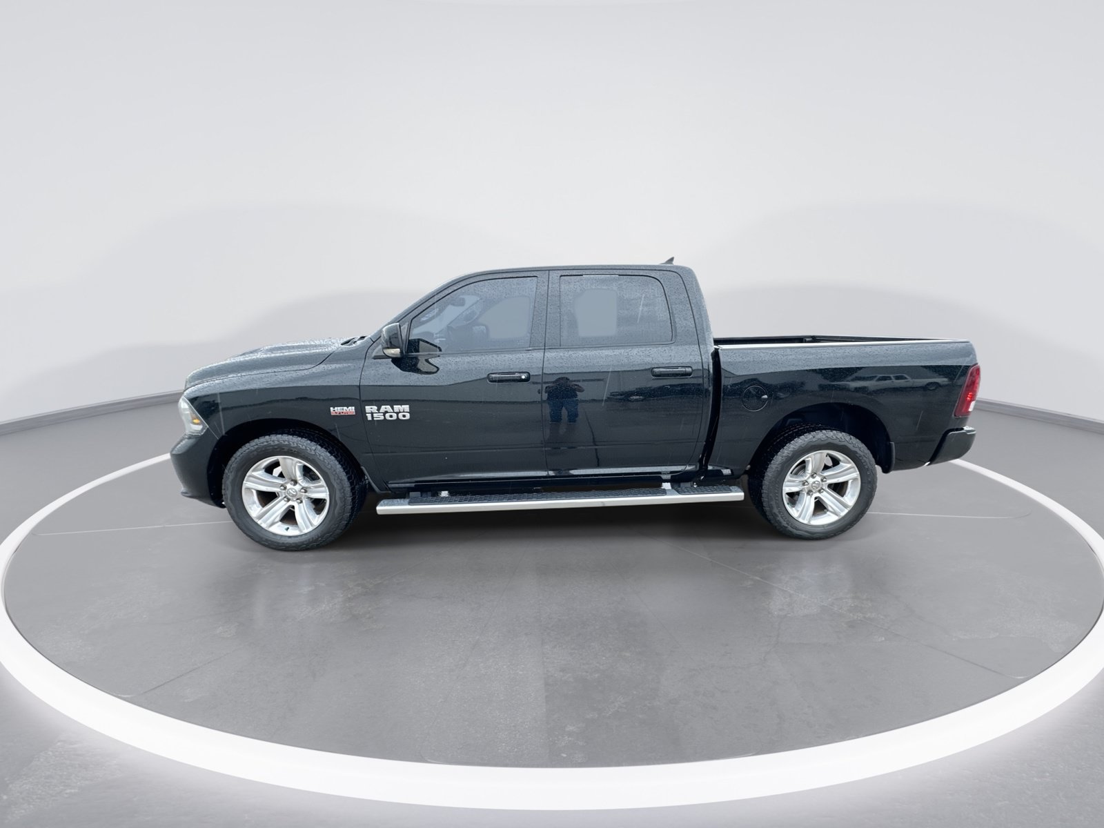 Used 2013 RAM 1500 Sport w/ Sport Premium Group AWD/4WD image 5