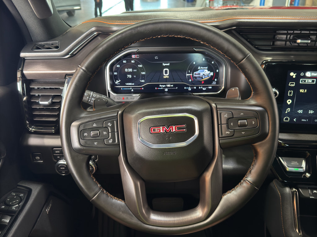 Used 2025 GMC Sierra 1500 AT4 w/ AT4 Premium Package AWD/4WD image 26