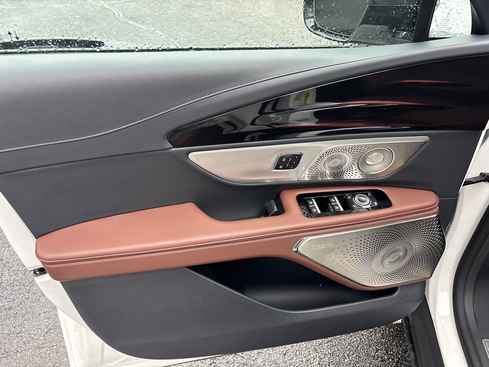 New 2026 Lincoln Nautilus Reserve AWD/4WD image 11