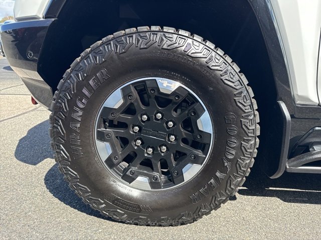 New 2024 GMC Hummer EV 2X w/ Extreme Off-Road Package image 9