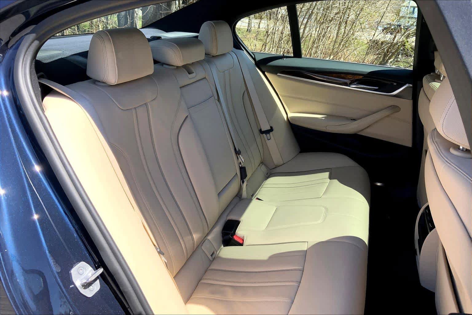 Used 2020 BMW 530i xDrive w/ Premium Package AWD/4WD image 20
