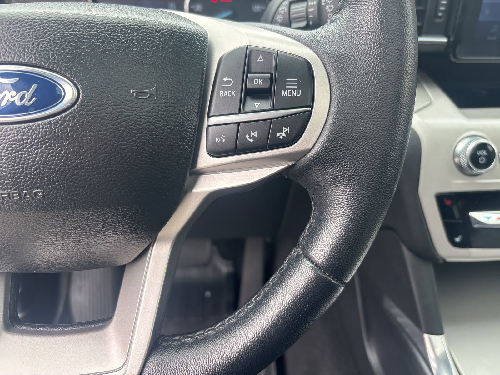 Certified 2023 Ford Explorer XLT w/ Equipment Group 202A image 21
