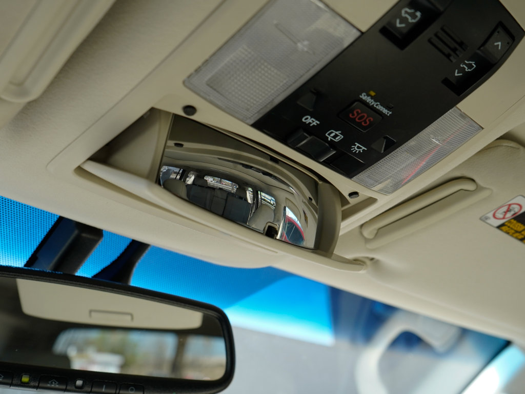 Used 2019 Lexus GX 460 Premium w/ Premium Package image 26