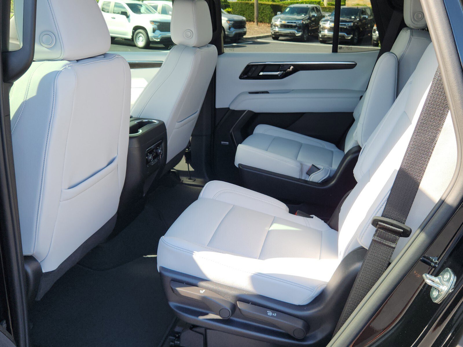 New 2025 Chevrolet Tahoe Premier w/ Sun And Tow Package image 7