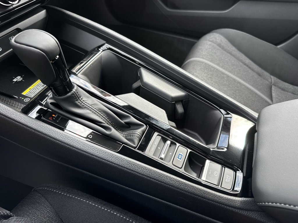 Used 2025 Honda Accord Sport image 26