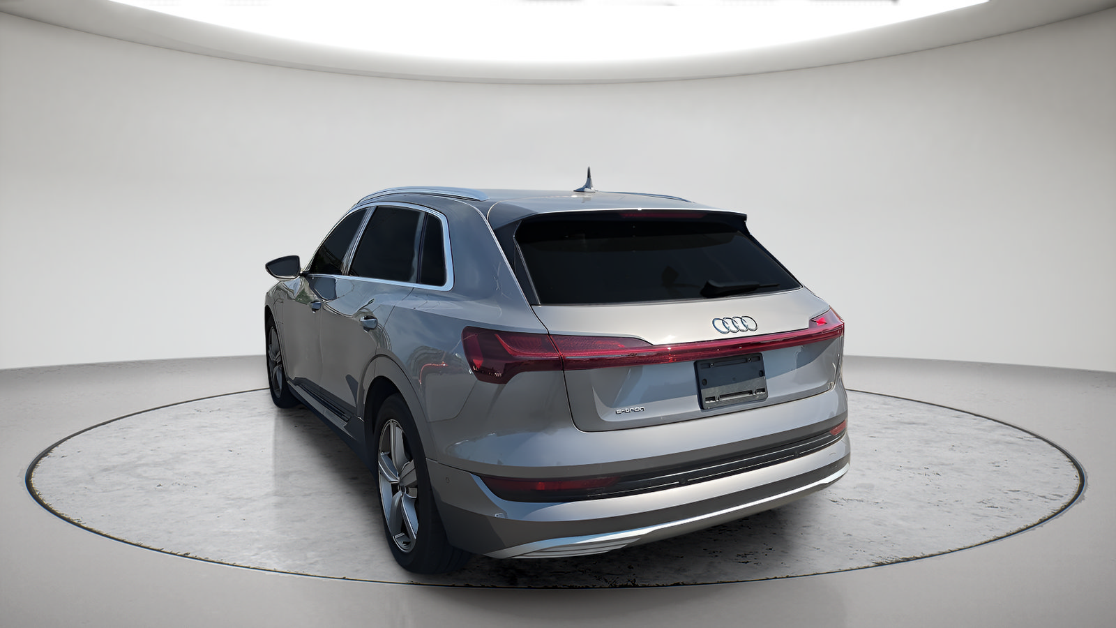 Used 2019 Audi e-tron Prestige w/ Prestige Package AWD/4WD image 6