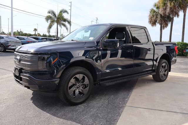 Used 2022 Ford F150 Lightning Lariat AWD/4WD image 4
