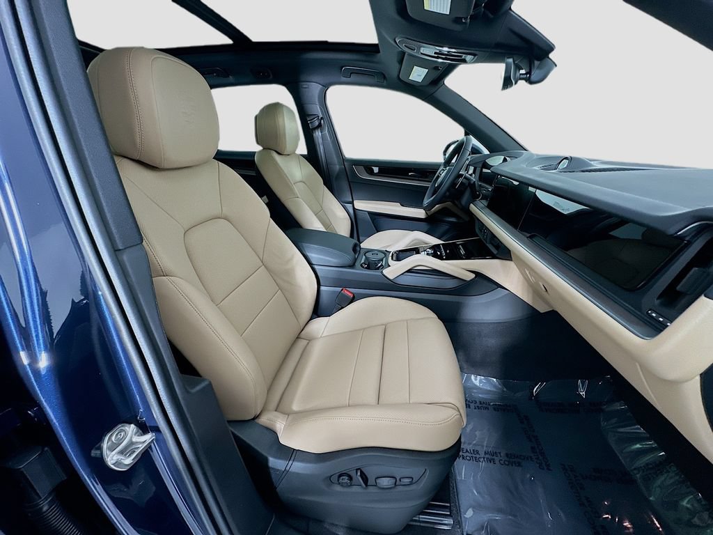 New 2026 Porsche Cayenne S AWD/4WD image 30