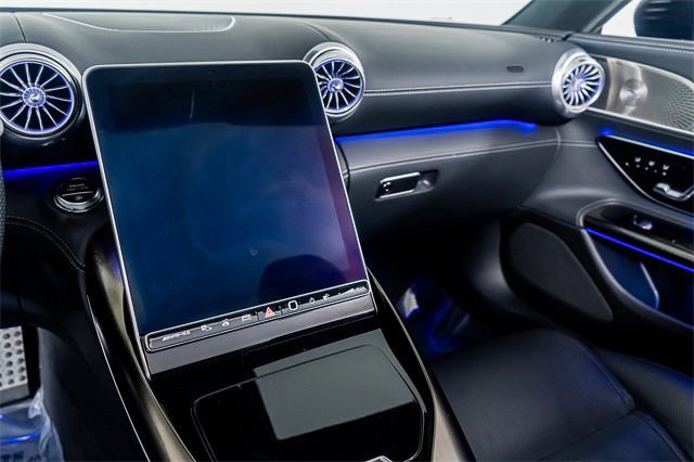 Used 2022 Mercedes-Benz SL 63 AMG 4MATIC w/ AMG Aerodynamic Package image 50