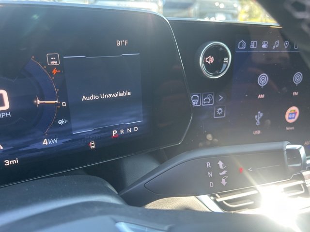 New 2026 Chevrolet Equinox EV LT image 26