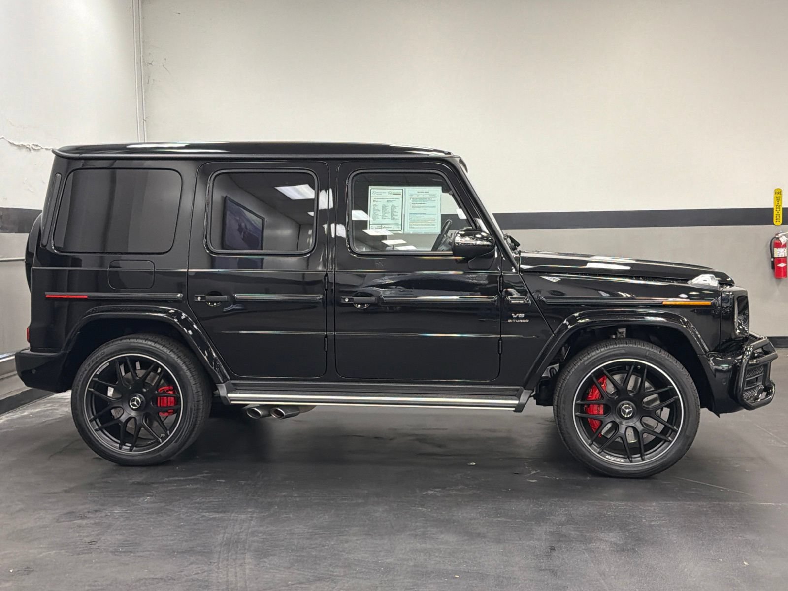 Certified 2022 Mercedes-Benz G 63 AMG 4MATIC image 3