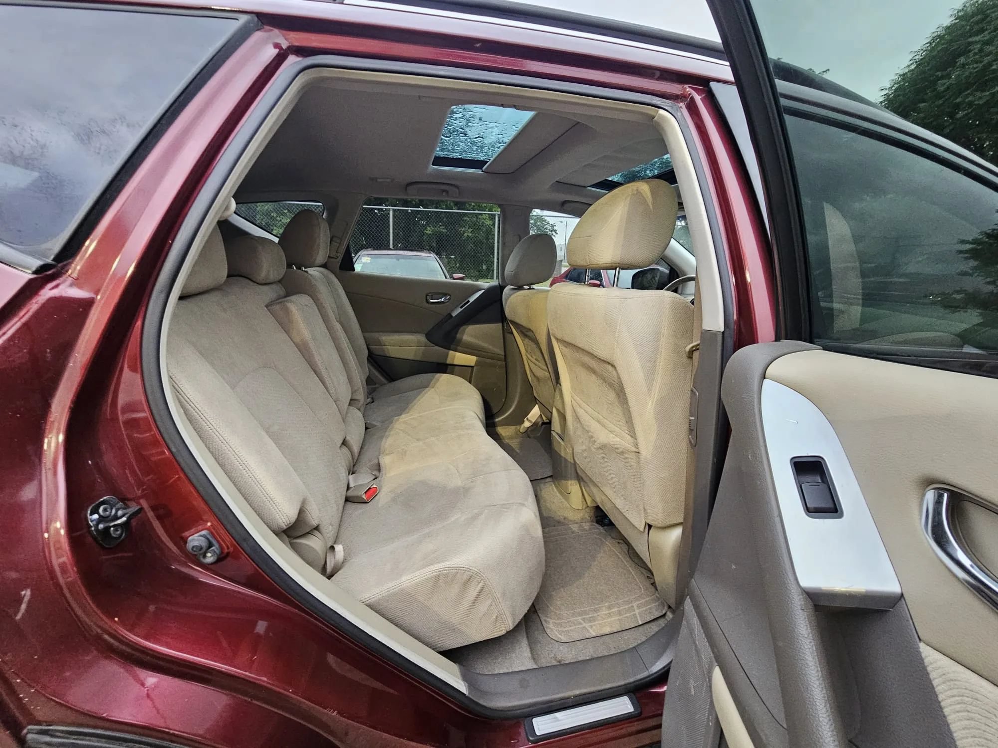 Used 2012 Nissan Murano SV FWD image 7