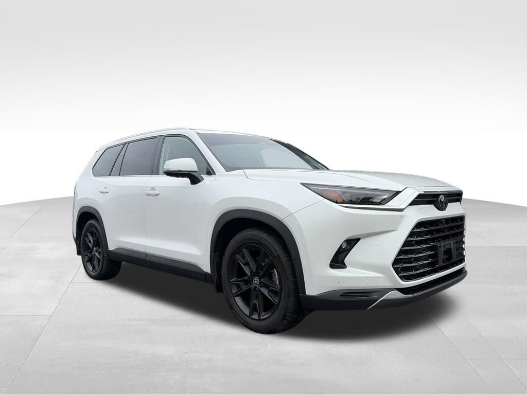 Used 2024 Toyota Grand Highlander AWD image 1