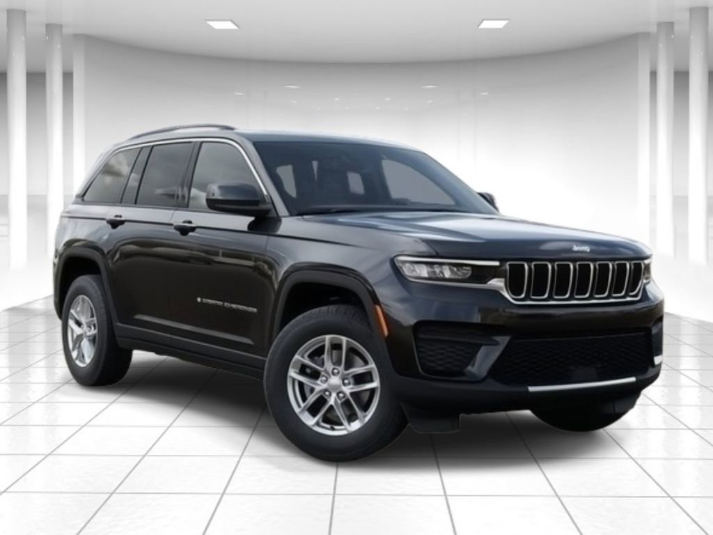 New 2025 Jeep Grand Cherokee Laredo X w/ Luxury Tech Group I image 5