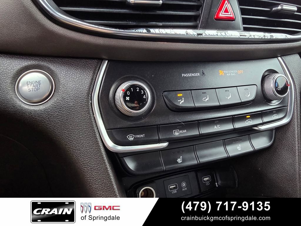 Used 2019 Hyundai Santa Fe SEL FWD image 18