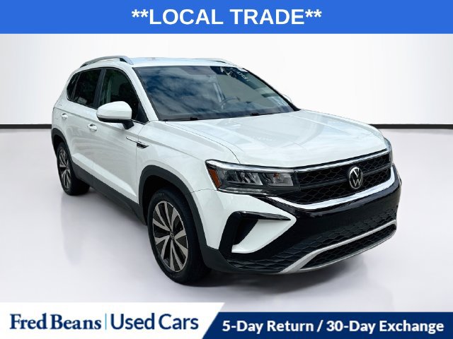 Used 2022 Volkswagen Taos SE AWD/4WD image 1