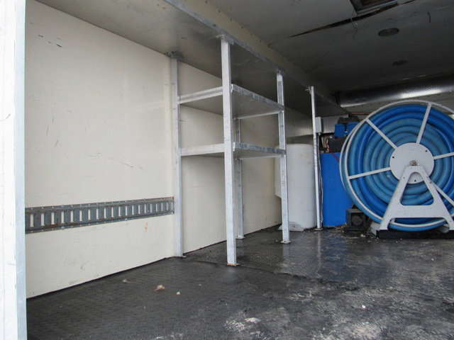Used 2015 Chevrolet Express 4500 Extended RWD image 25