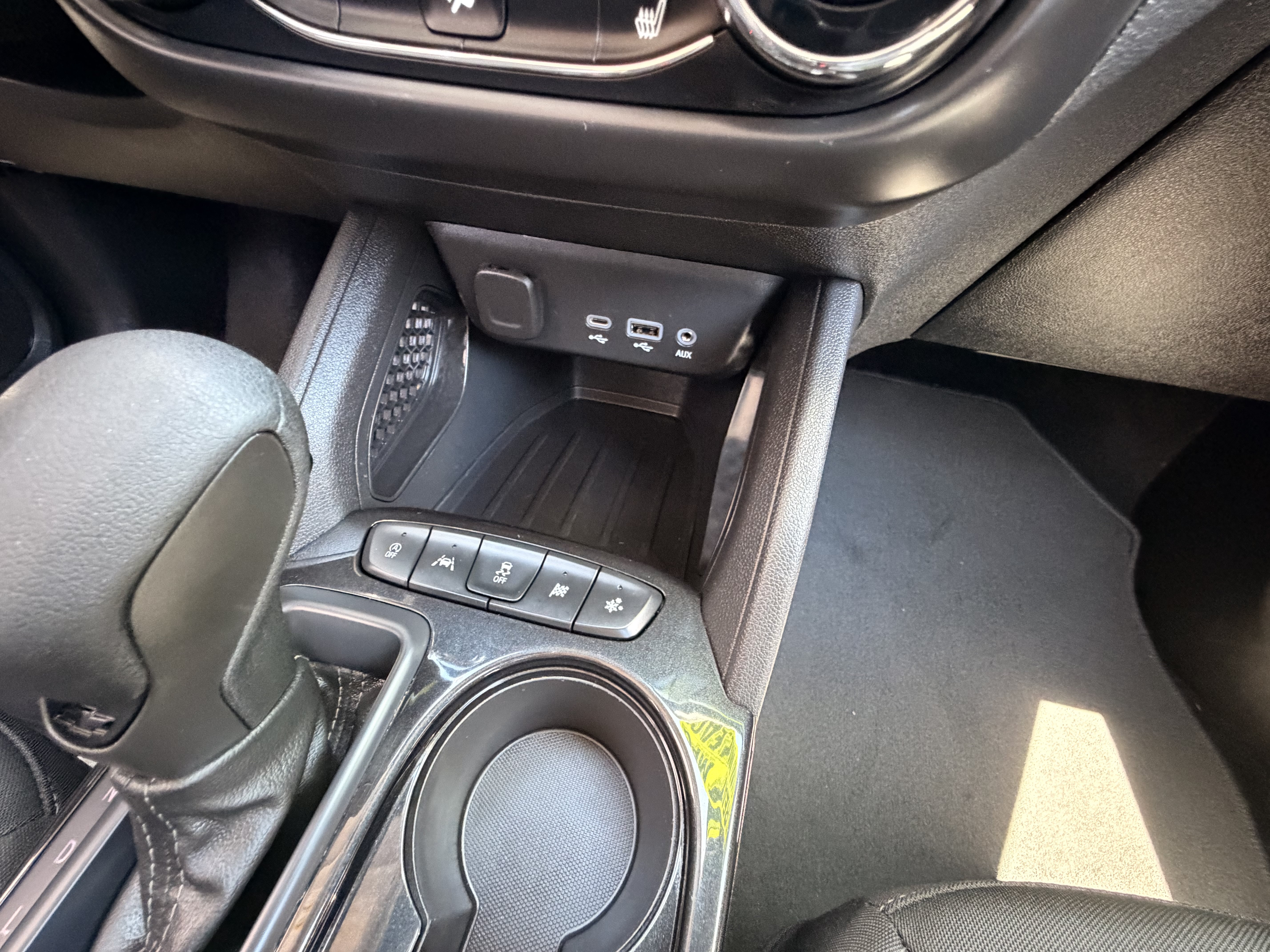 Used 2023 Chevrolet TrailBlazer LT w/ Convenience Package FWD image 18