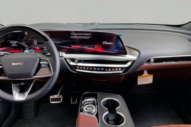 New 2027 Cadillac Lyriq V Premium AWD/4WD image 8