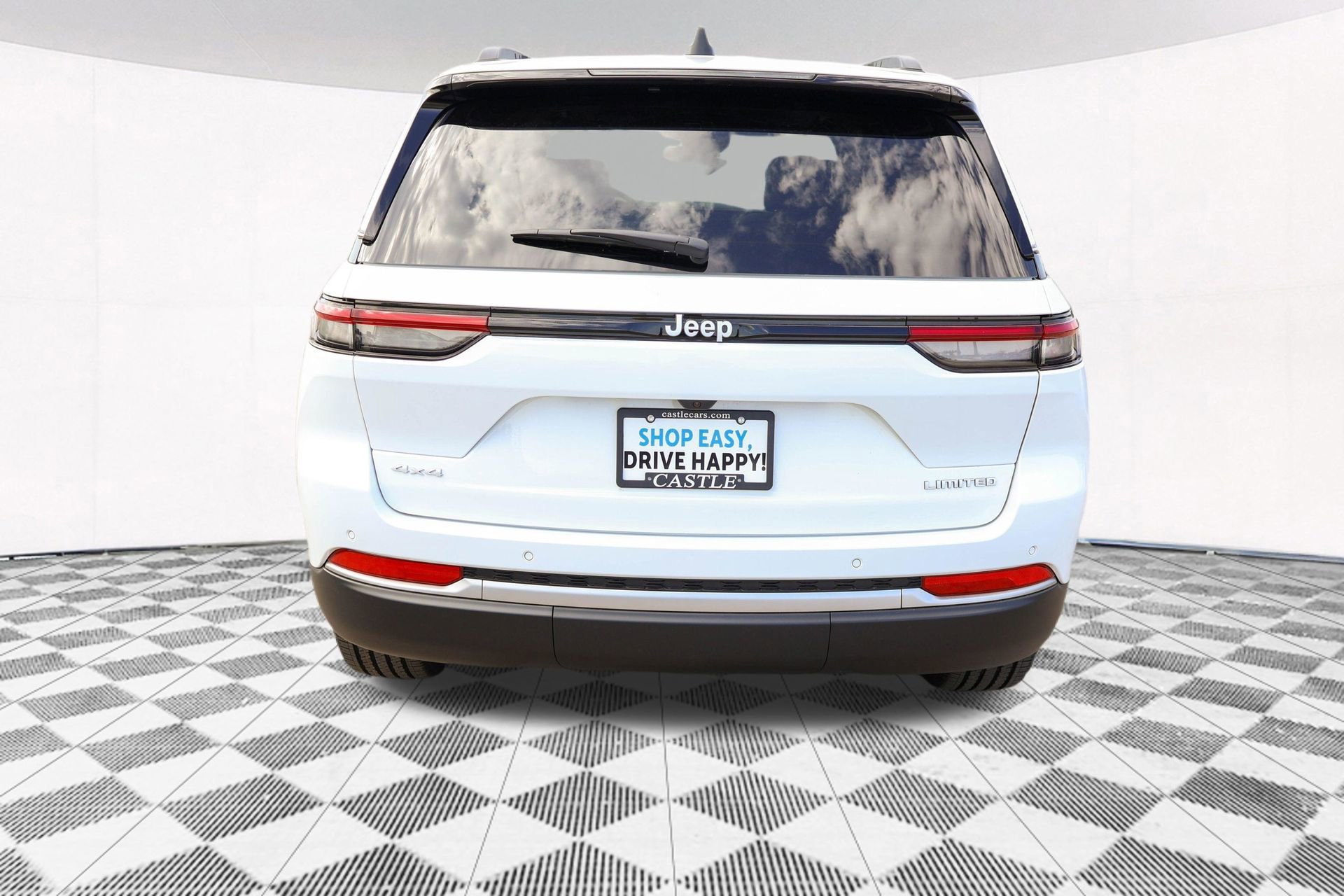 New 2026 Jeep Grand Cherokee Limited image 14