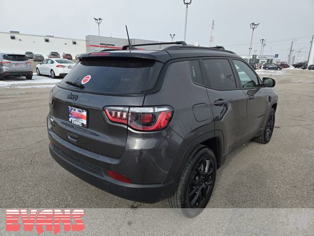Used 2023 Jeep Compass Altitude image 28
