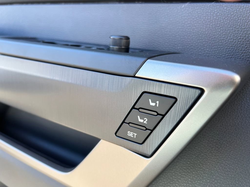 New 2026 Toyota Sequoia Platinum image 39